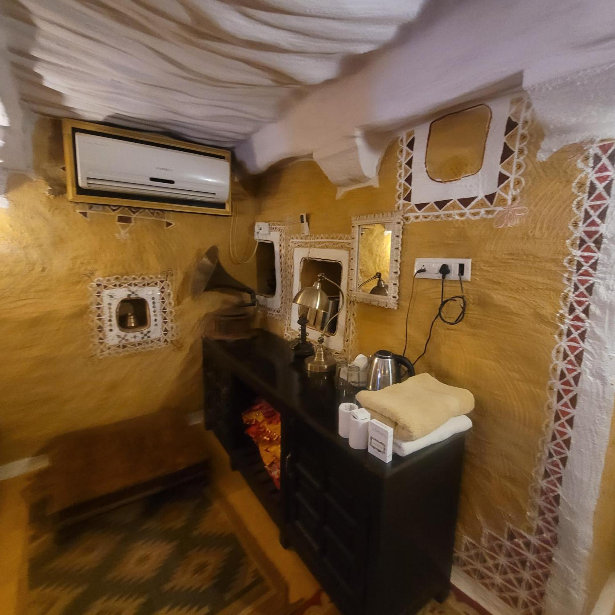 Desert Boy's Guest House Jaisalmer Extérieur photo